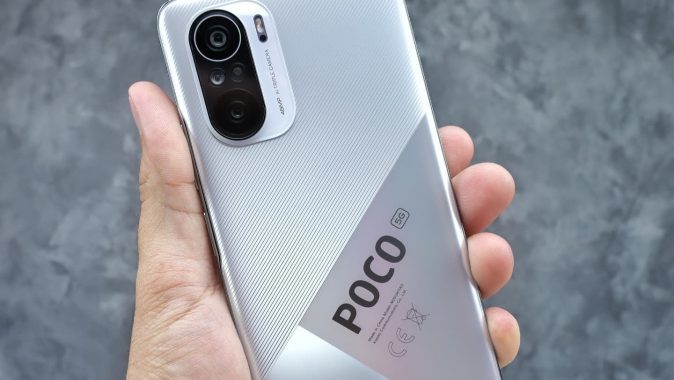 POCO F3 Moonlight Silver 256GB Giveaway