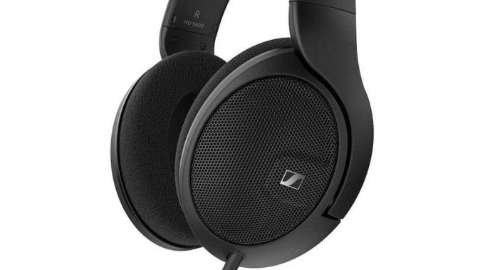 Sennheiser HD 560 S and iFi Zen DAC V2 Giveaway